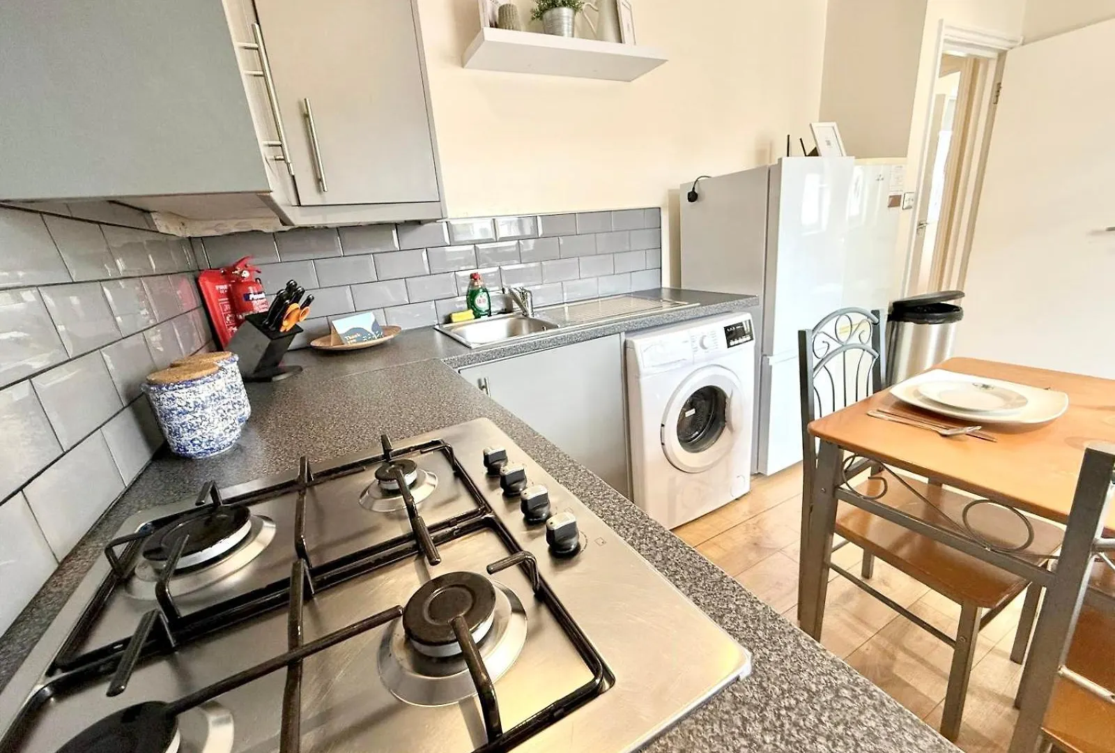 Lovely 3 Bedroom Flat , Aldgate, Tower Hill, Whitechapel London