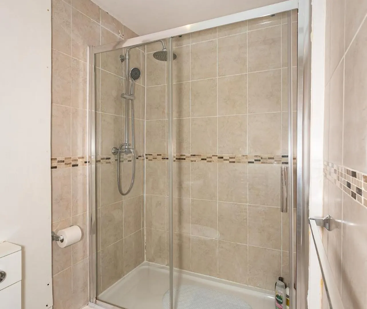 Apartment Lovely 3 Bedroom Flat , Aldgate, Tower Hill, Whitechapel London United Kingdom