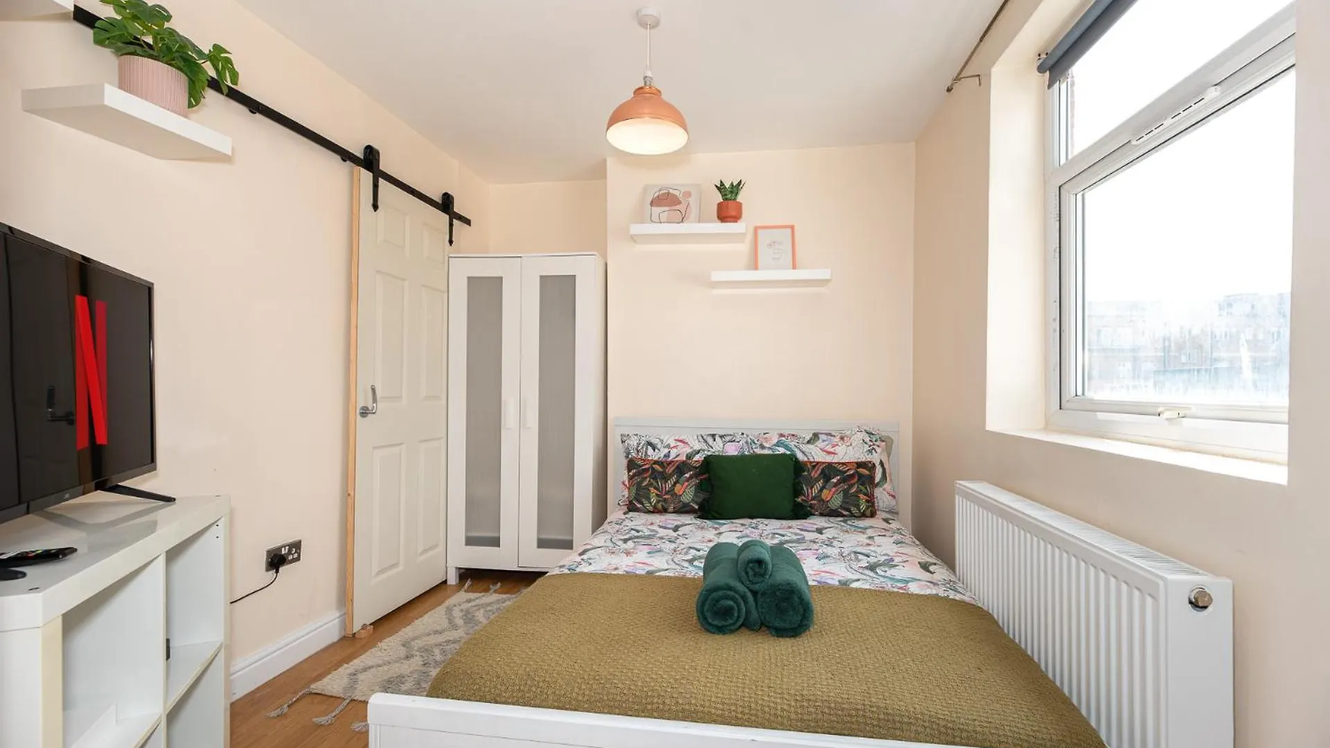 Apartment Lovely 3 Bedroom Flat , Aldgate, Tower Hill, Whitechapel London